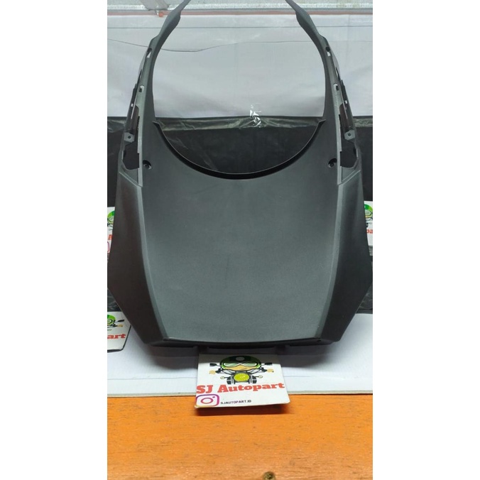 Cover body front lower dek paru lumpur Vario 125 150 LED New 2018 2019