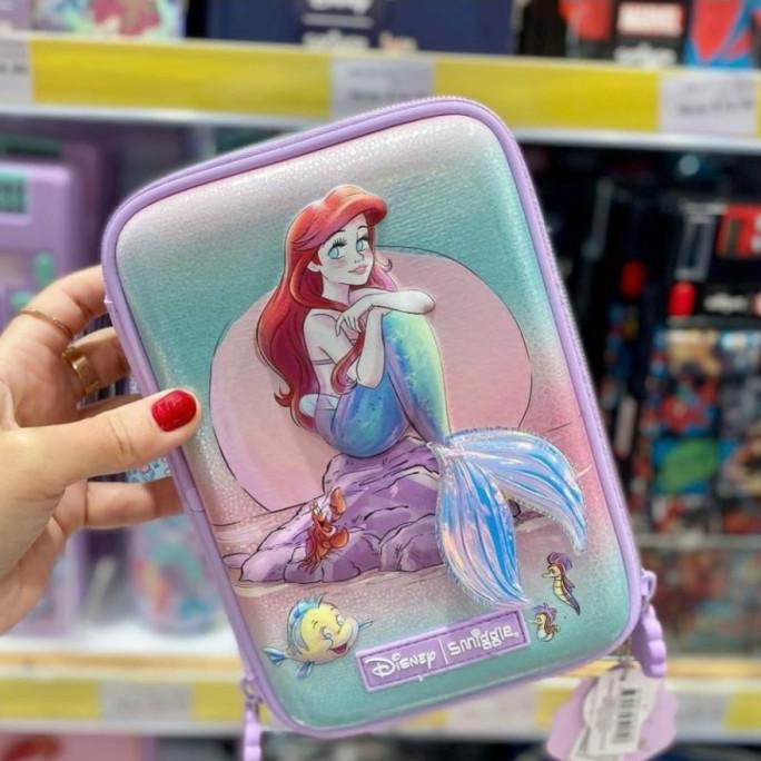 

Terbaik Smiggle Ariel Pencil Case Kotak Pensil Original