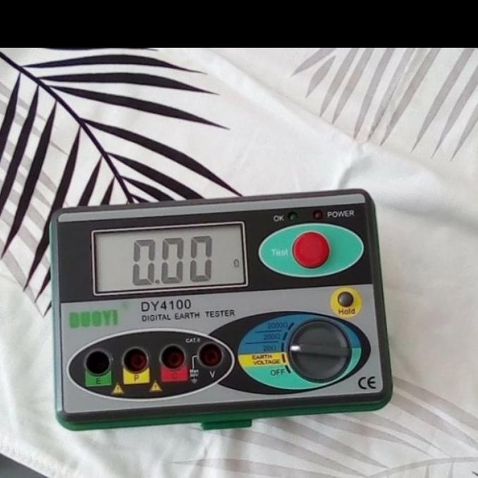 Digital Earth Grounding Tester Earth Resistance Tester