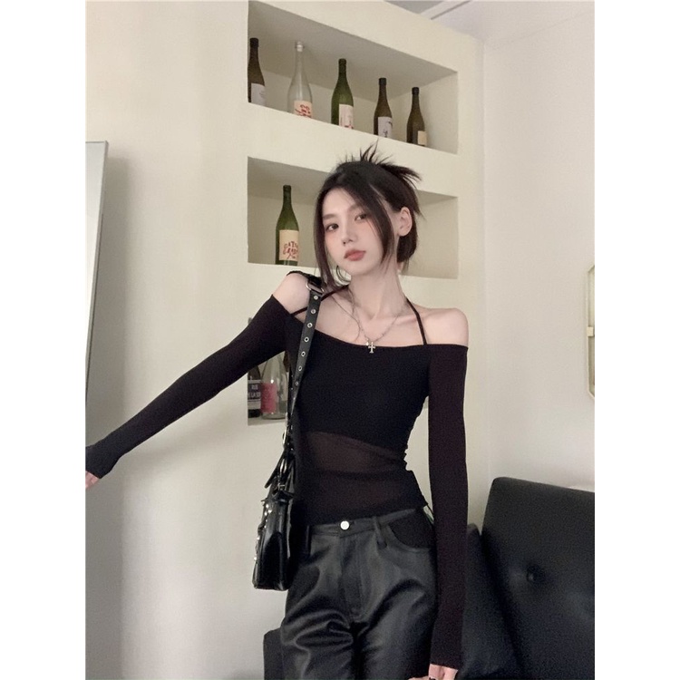 Red Hitam Mesh Jahitan Lengan Panjang T-shirt Wanita Musim Semi Rasa Desain Niche One-Shoulder Seksi Halter Leher Pendek top