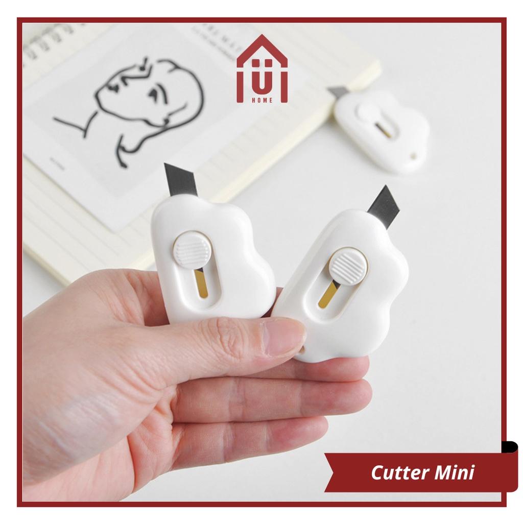 

UNISO - PISAU PEMOTONG KERTAS MINI PORTABLE / CUTTER MINI UNTUK ALAT TULIS KANTOR