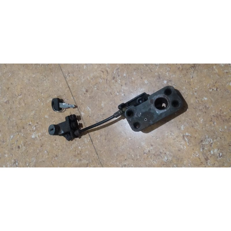 Kunci Jok Suzuki RC80 RC100 BRAVO ORI BEKAS