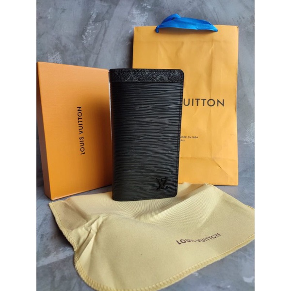 dompet panjang lipat taiga kulit LV Louis Vuitton original import fashion branded