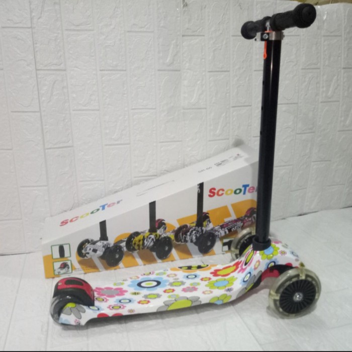 21st Scooter Otoped Motif Anak / Skuter Anak Roda 3 (Khusus Putih) (R3K0) Dual Pedal Sekuter Roda 3 