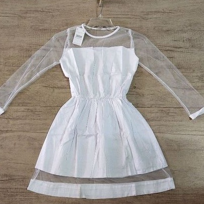 DRES PUTIH WANITA( baca deskripsi)