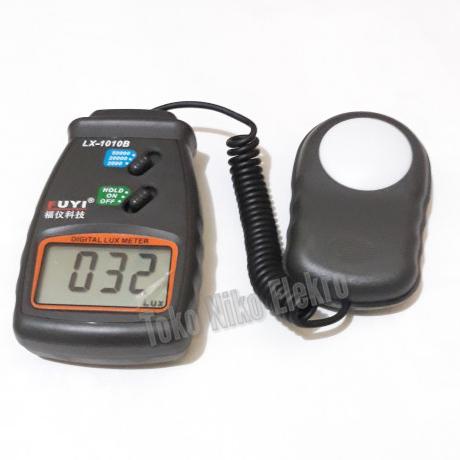 DIGITAL LUX METER FUYI LX-1010B