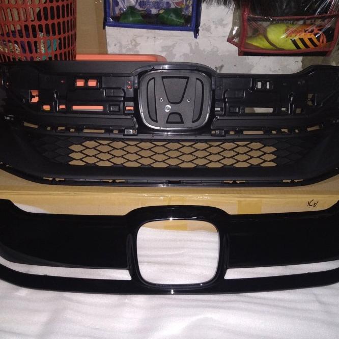 Base Grill + List Grill Mobilio Rs Facelift