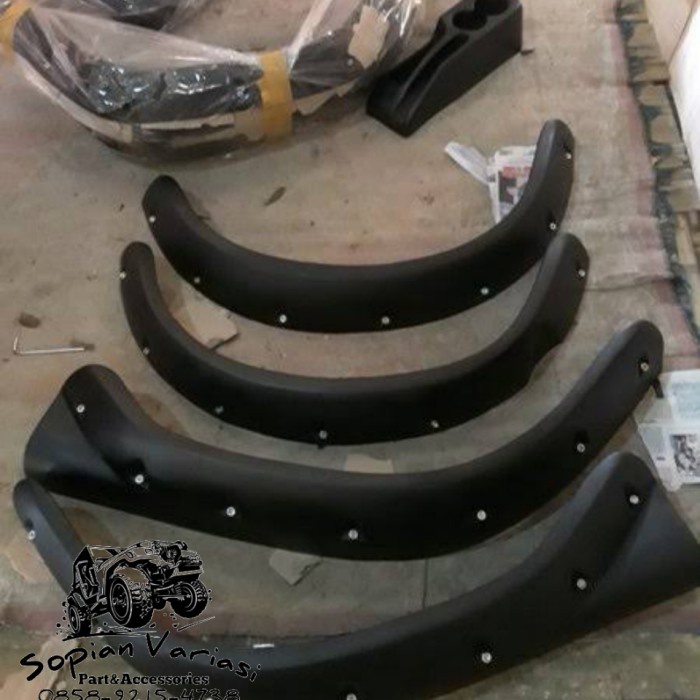 over fender Jimny jangkrik