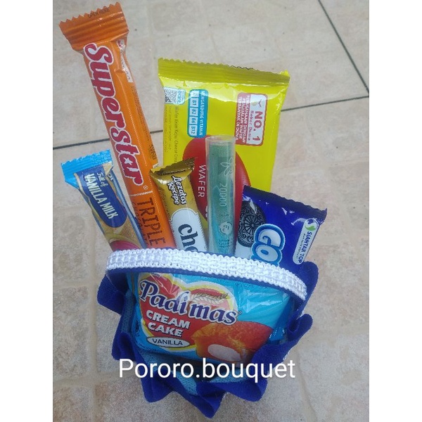 

Bouquet Snack dan kranjang mini tanpa uang.