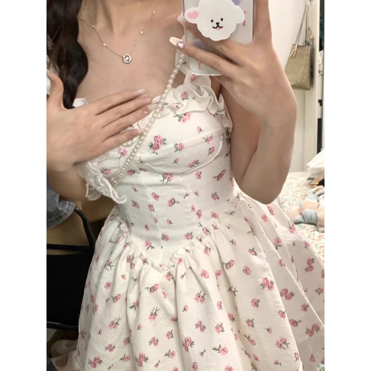 Red dreesPerancis temperamen suspender kecil gaun rok tutu musim panas wanita rok bunga ceruk rasa desain rok pendek