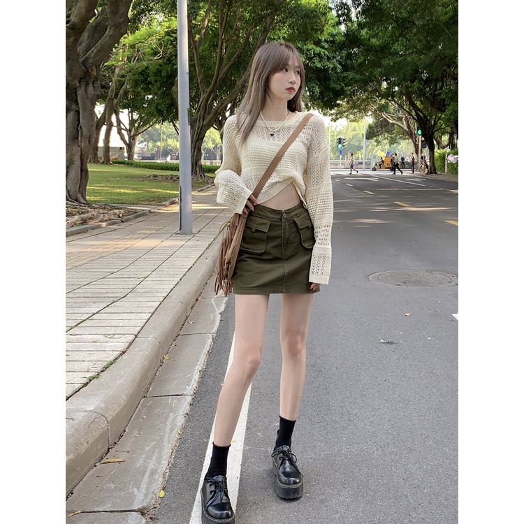 Red Sweet and cool hot girl suit summer hollow knit sweater top women s workwear denim skirt skirt fashion two-piece suit