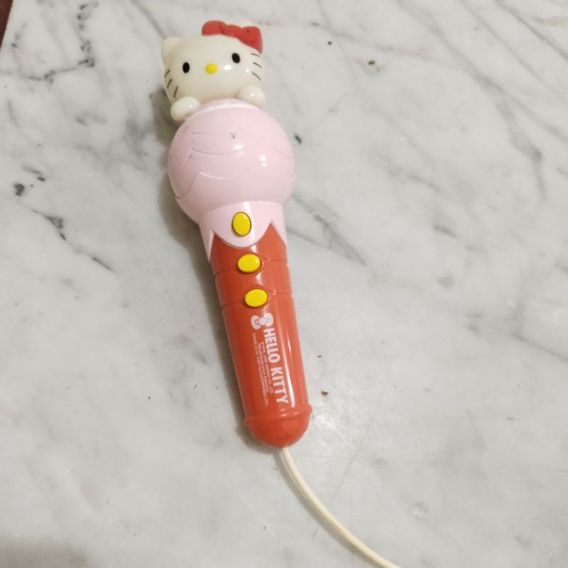 Mainan Bentuk Mic Hello Kitty Sanrio (Second/Preloved)