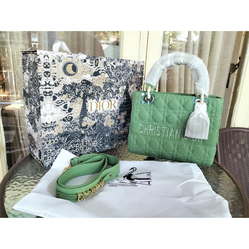 Tas DIOR, KW, women bag, dapat di kado, kondisi baru