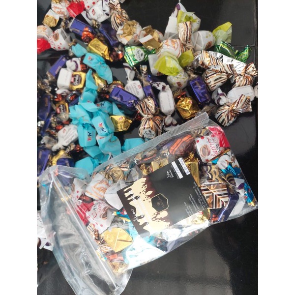 

OLEH OLEH HAJI UMROH PERMEN COKLAT 1Kg