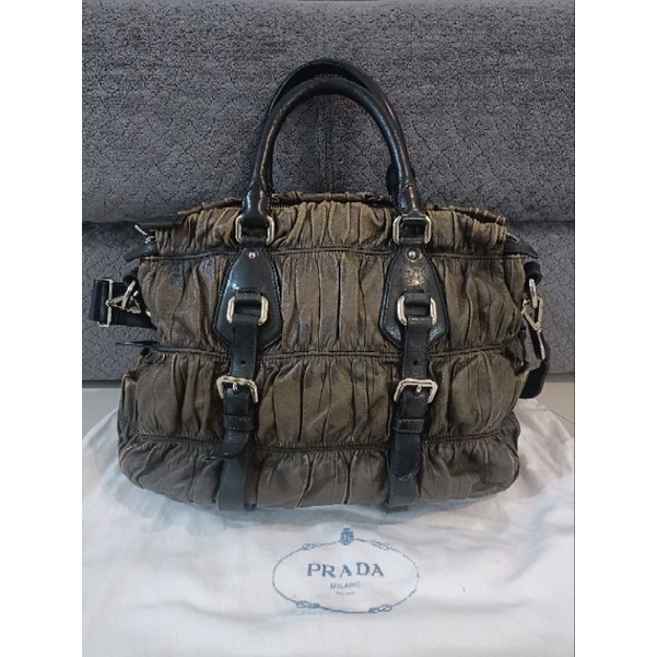 Tas Prada Tessuto Leather Gaufre Tote Authentic Bekas Second Preloved