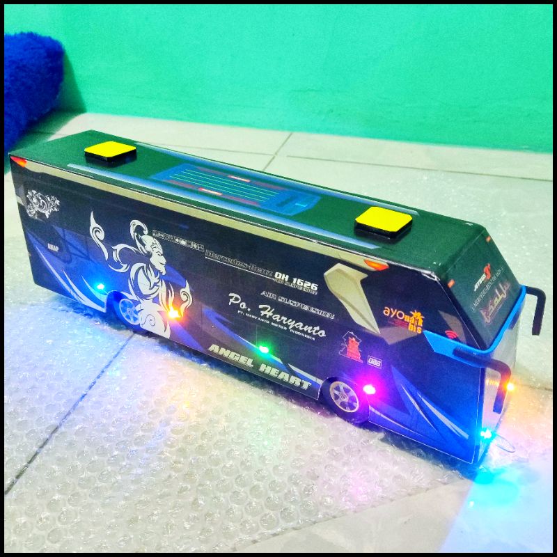 Miniatur Bus Telolet Basuri PO. Haryanto Full Lampu