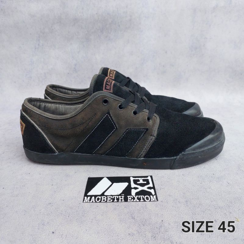 Macbeth Wallister Black Brown Suede Size 45 Second