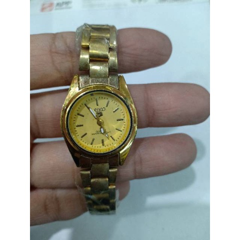 Jam Tangan Wanita Rantai Kuning SK  kecil