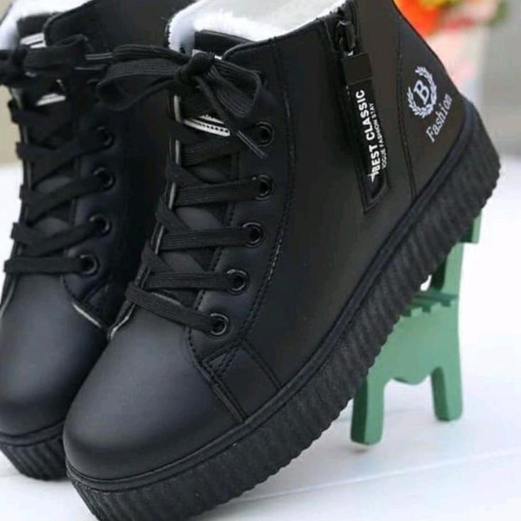 Belanja Sepatu Boots Pria/Wanita Korea Style - Sepatu Hitam - Sepatu Sekolah Murah Belanja
