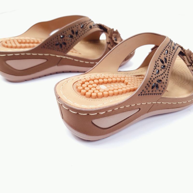 Norvid Sepatu Sandal Wanita Wedges Ringan Mc7339