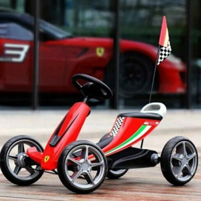 Pliko ride on 820 scuderia ferrari gokart trike pedal sepeda goes anak