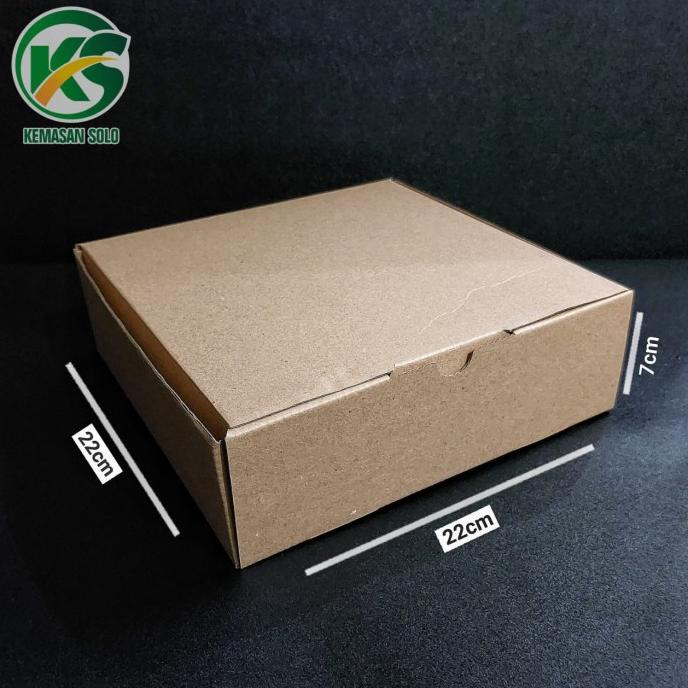 

Open DS] DUS BOX KOTAK GIFT HAMPERS KARDUS KARTON PACKAGING 22X22X7