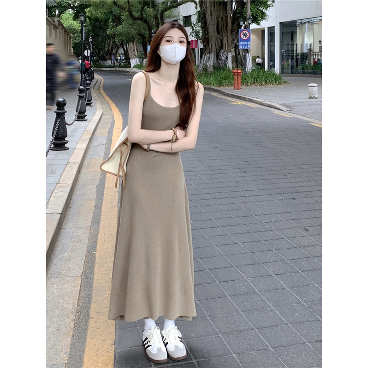 ✠☎☂dress summer beach design sense niche pleated sling dress female summer temperamen pinggang slimming A-line long skirt