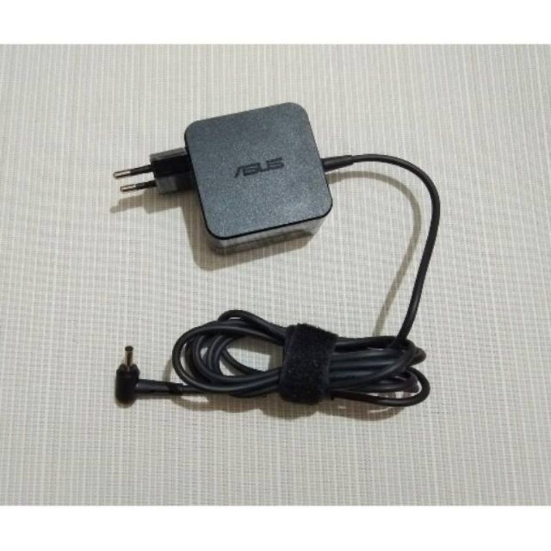 ORIGINAL CHARGER LAPTOP ASUS X200M - GARANSI 1 TAHUN