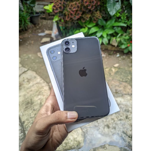 IPHONE 11 64 GB RESMI IBOX LIKE NEW