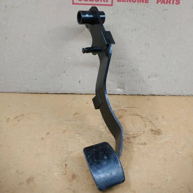 49810-77500 Pedal Kopling Suzuki Carry Futura separe part suzuki termurah