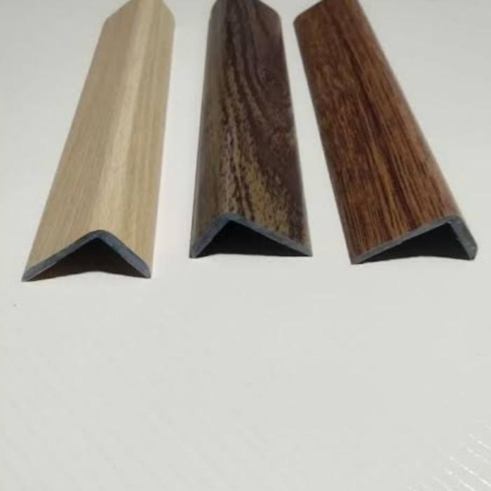 Terlaris Accecories List Vinyl Spc Parket