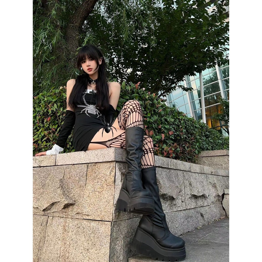 Red Niche design hot girl pure desire wind with sleeve dress female summer new slimming pure desire tube top bag hip skirt