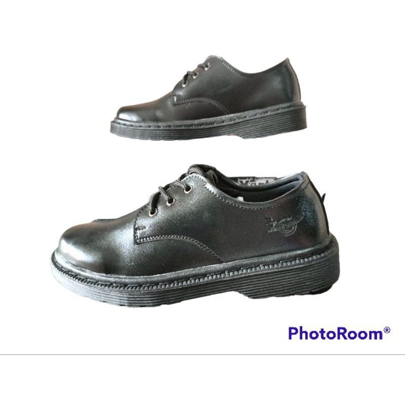 BOOT HITAM 3HOLE PRIA WANITA SEPATU TALI INSOLE KACA TERLARIS UK 36-45