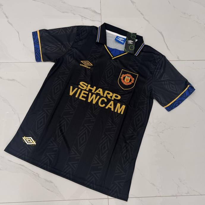 BAJU BOLA JERSEY MU RETRO 1993 1994 RETRO MU KUNGFU HITAM 1993 1994 JE