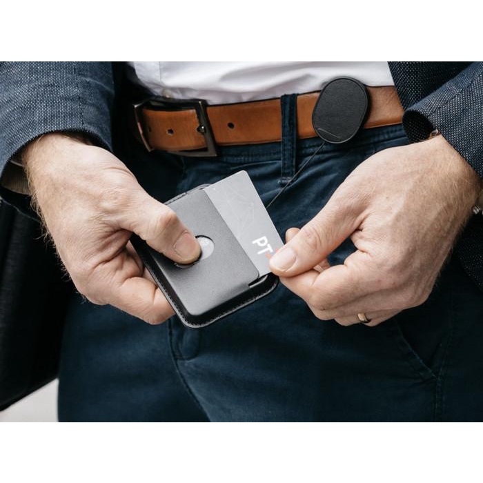 

Best Seller Orbitkey Id Card Holder Pro Name Tag Cardholder Gantungan Kartu Nama