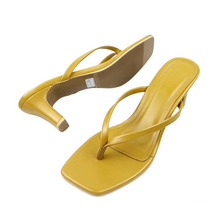 {TJL.4Jn23ᴺ} Sandal Heels Hak Tahu 7 cm Jepit CM- 891