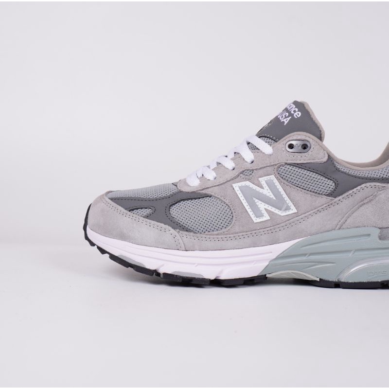 Sepatu New Balance 993 Grey