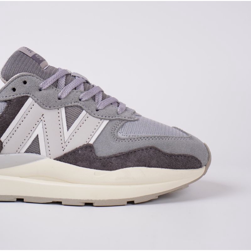 Sepatu New Balance 5740 PSG Grey