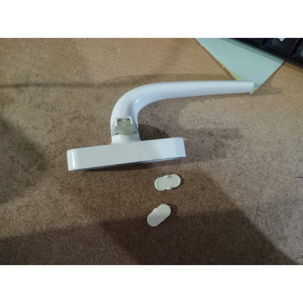 RAMBUNCIS HANDLE JENDELA  PUTIH - BOYU / ALUMINIUM / UPVC
