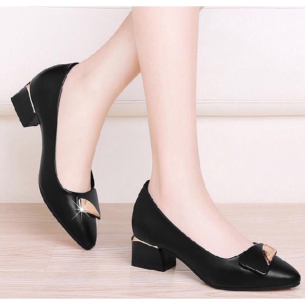 2523 SEPATU WANITA IMPORT SEPATU HEELS [1KG 2PC] PERFECT CORNER