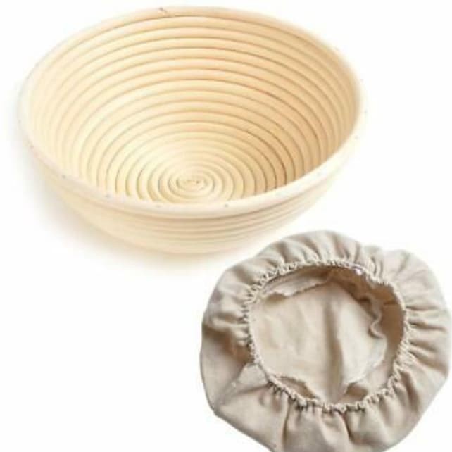

Banneton Basket Proofing Sourdough Plus Linen Cover Round 25cm