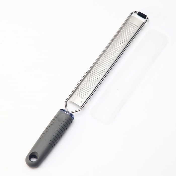 

Charterhouse Hand Grater (Extra Fine) / Parutan Panjang