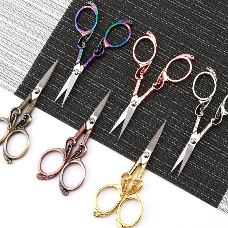 

GUNTING ANTIK VINTAGE SCIS STYLISH RETRO CLASSIC GUNTING KAIN KLASIK ESTETIK PHOTO PROPERTI