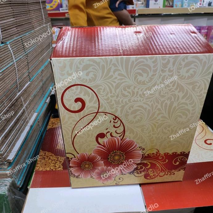 

:::::::] VICTORIA BOX PARCEL EDITION LEBARAN WARNAERAH 303033cm