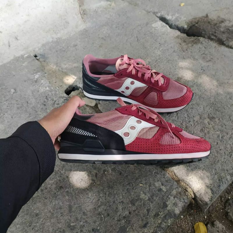 Saucony size 46