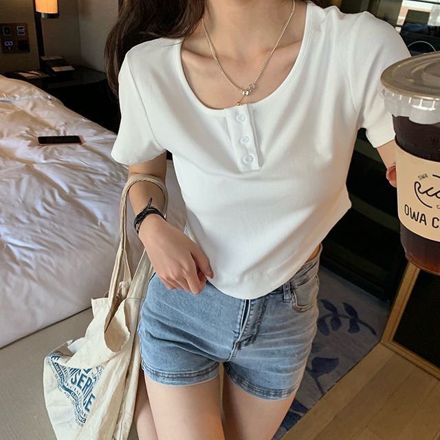 Red Bahu Depan Kerah Persegi Setengah Terbuka Tombol Slim Fit Lengan Pendek 2023 Slim Pullover Hot Girl Pendek Melengkung top T-shirt