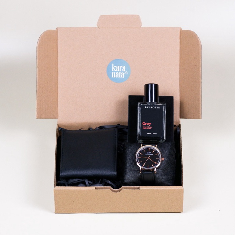 

Ready.. Karanata Hampers Kado Hadiah Pria Jam Dompet Parfum Premium Cowok LB7