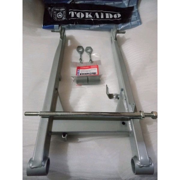 SWING ARM SASIS LENGAN AYUN GARPU BELAKANG SUPRA X 125 LAMA TROMOL