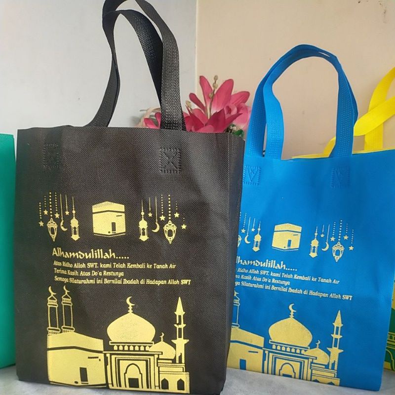 tas oleh-oleh haji dan umroh 25x30 per lusin