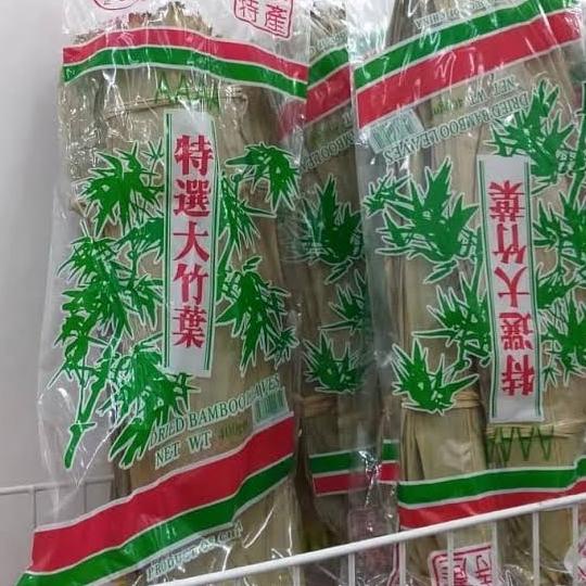 

Daun Bacang kering --- DAUN BAMBU BAK CANG KERING AAAA 400 GRAM